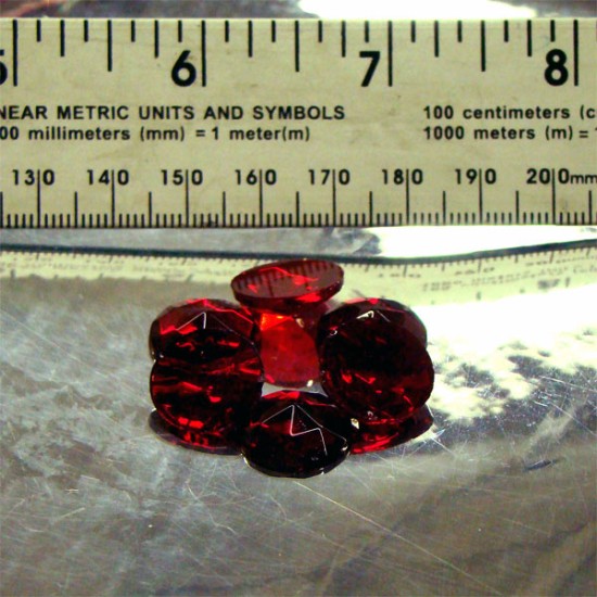 Ruby Crystal Sign Jewels 15mm
